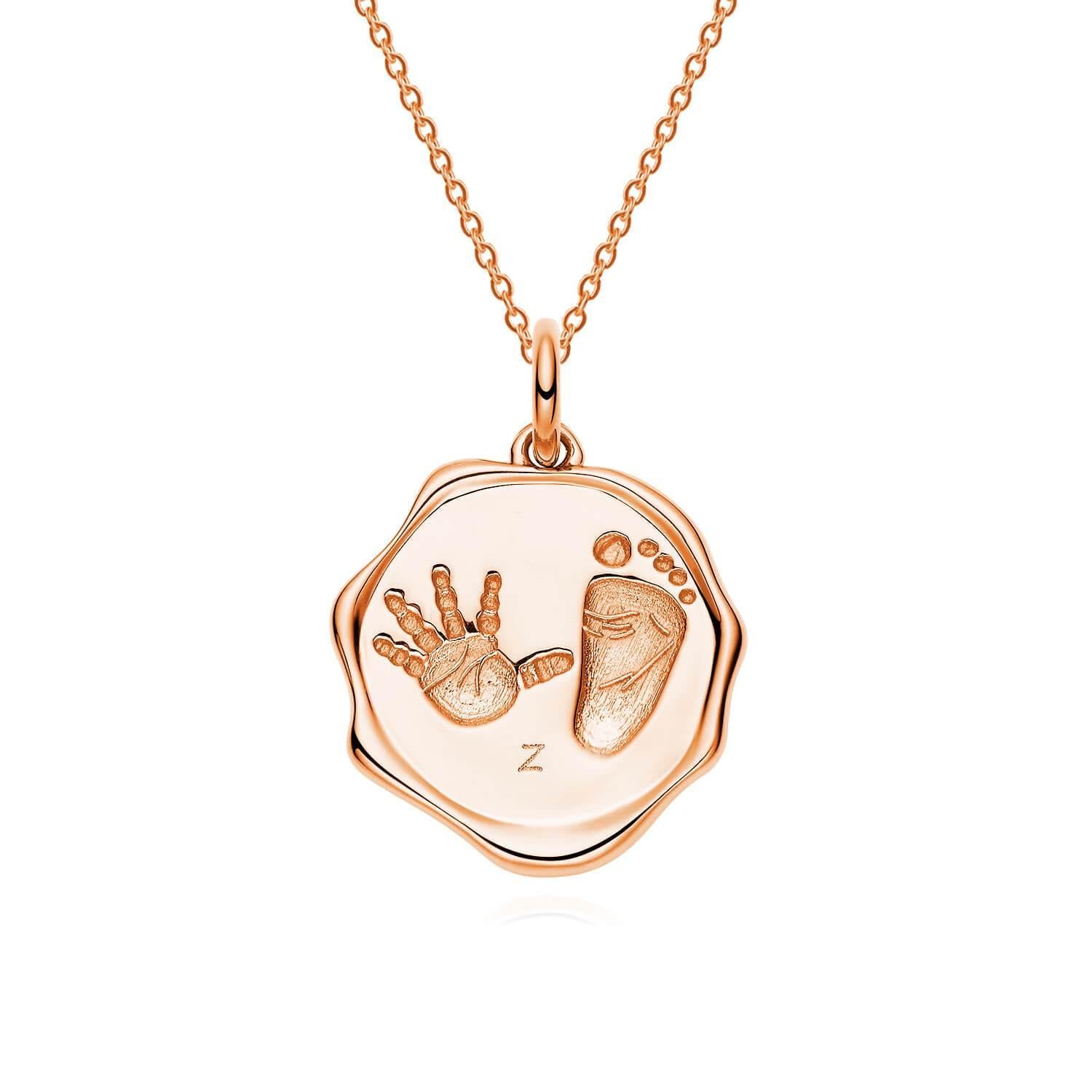 18K Gold Baby Footprints Necklace - Free Customization – TDC Jewellery